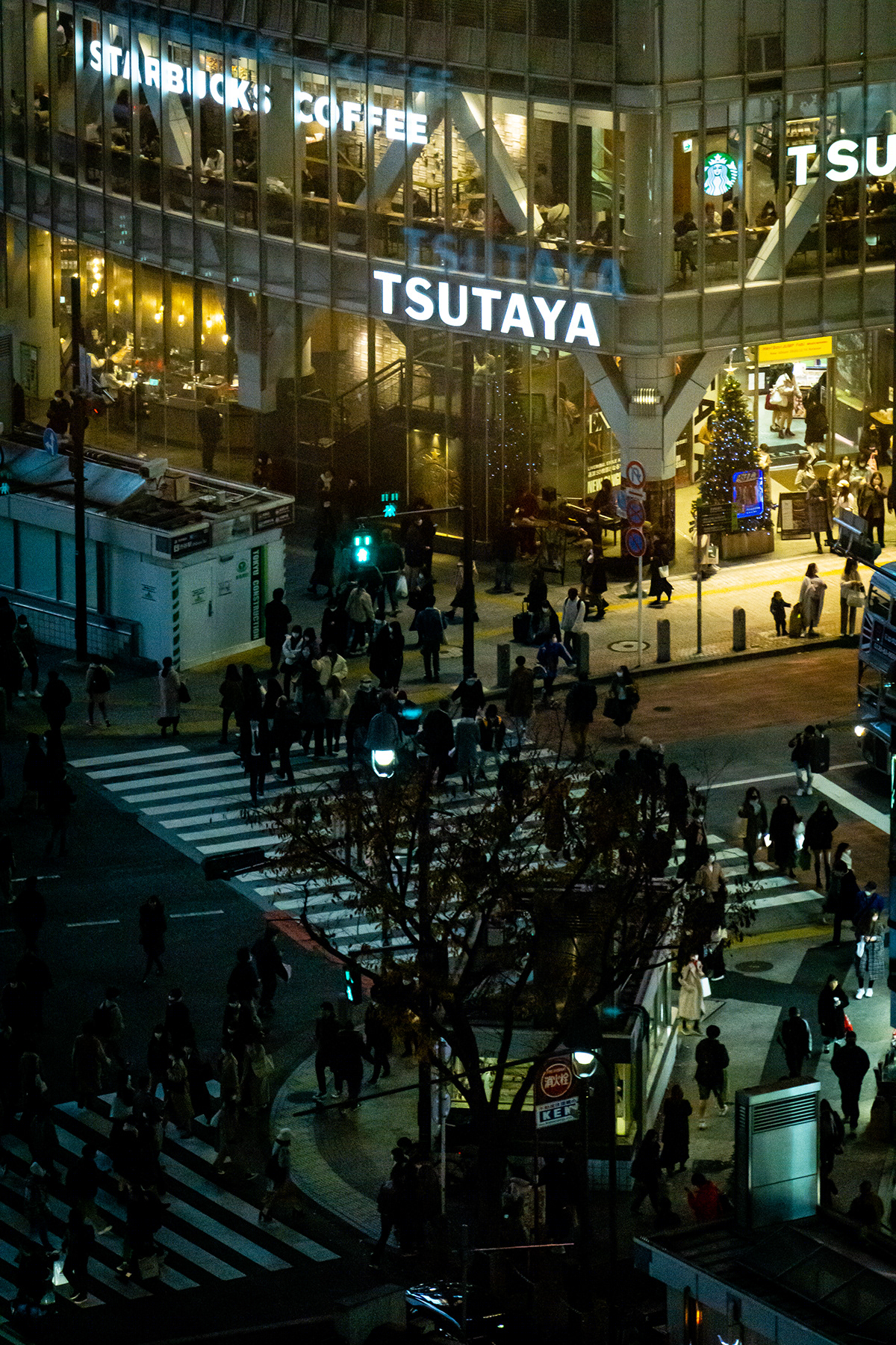 加拿大商业街区 Shibuya Crossing 设计-7