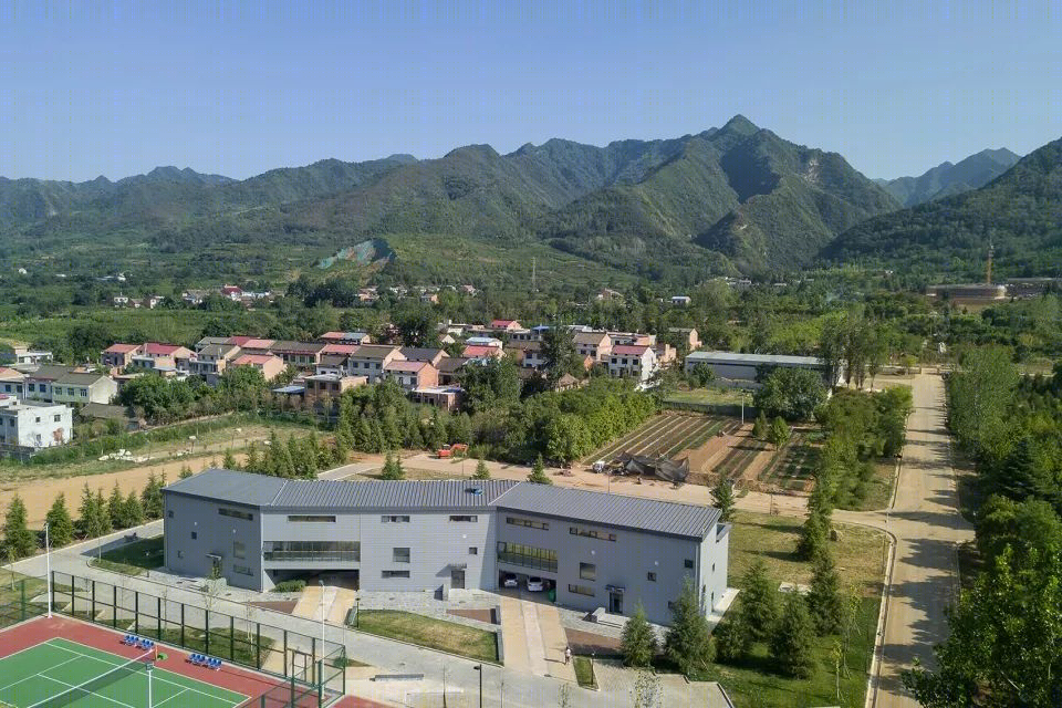 秦岭国家植物园专家公寓 | 观景器的形态生成-11