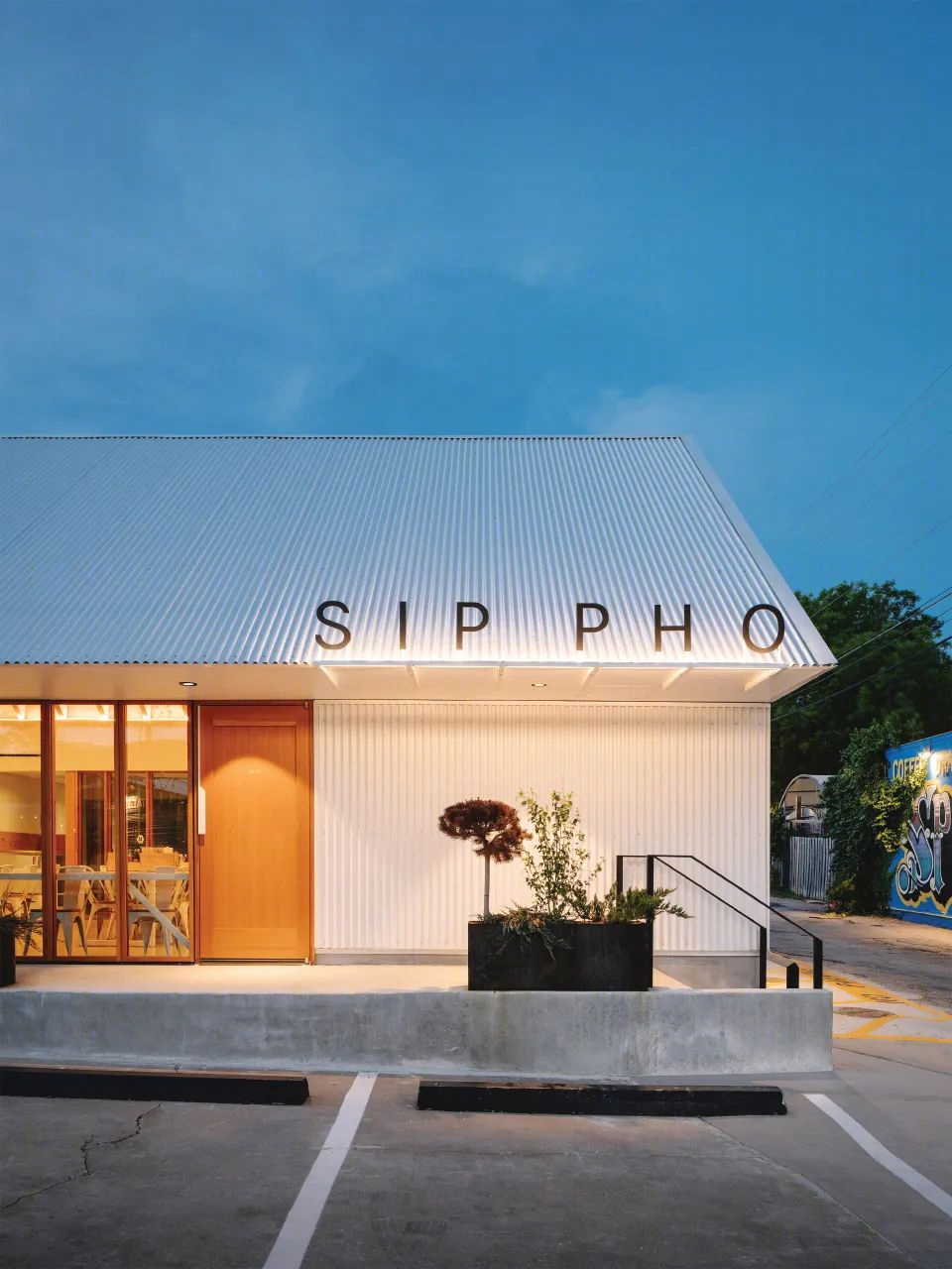 德州 Sip Pho 餐厅,简约中见非凡-29