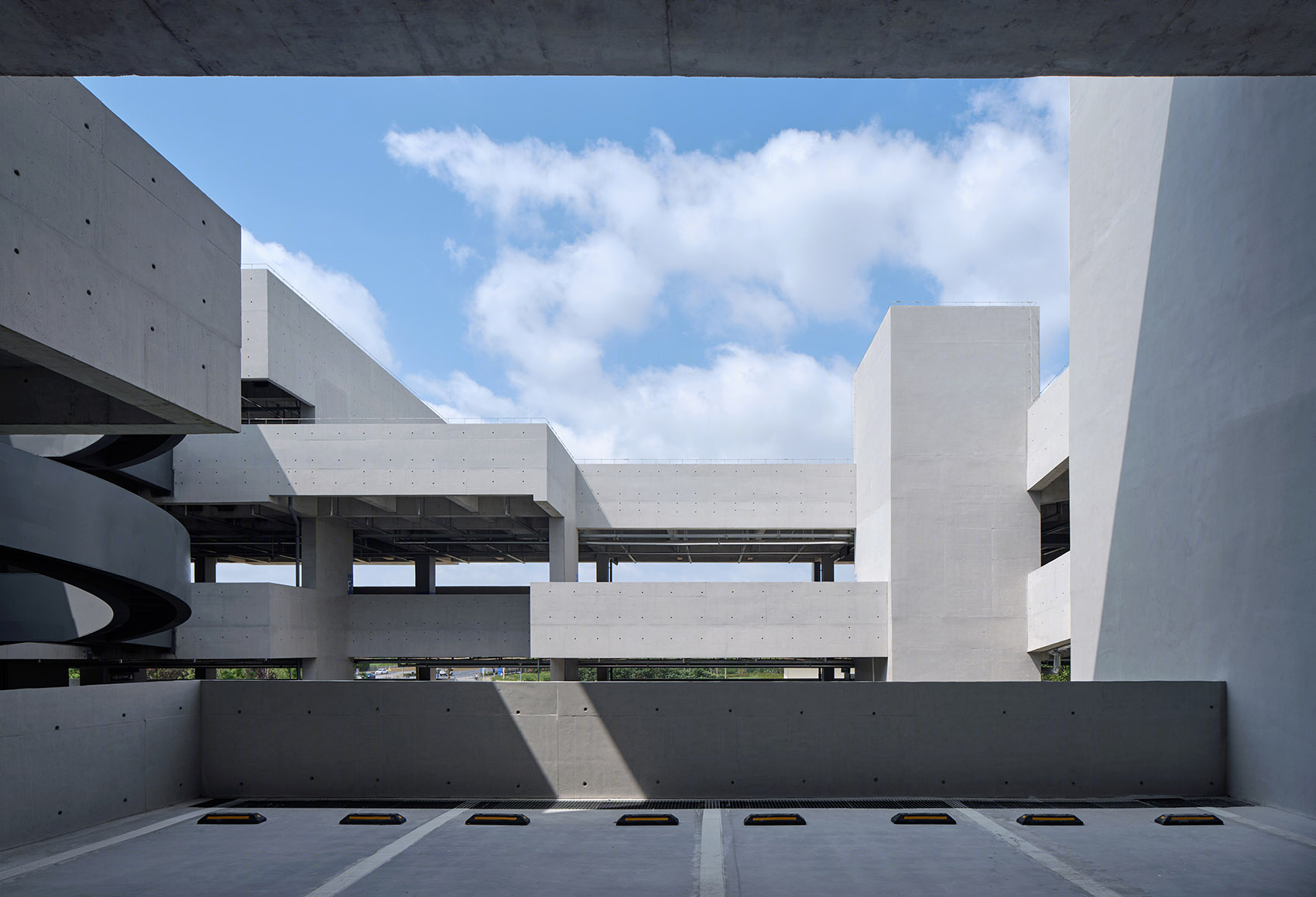 奉贤37A03A地块停车场库丨中国上海丨同济大学建筑设计研究院(集团)有限公司原作设计工作室-33