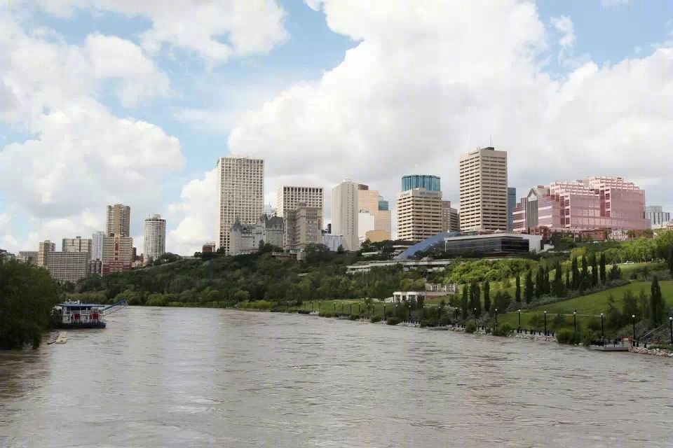 加拿大路易斯麦肯尼滨河公园-16