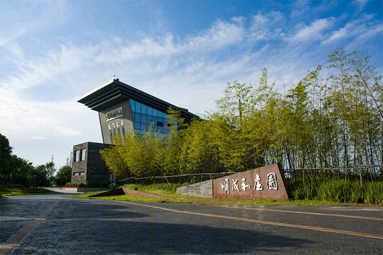 泸州崖顶酒庄-6