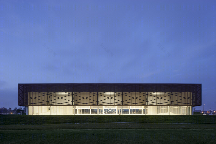 法国普拉伯内克体育馆丨Bohuon Bertic Architectes-20