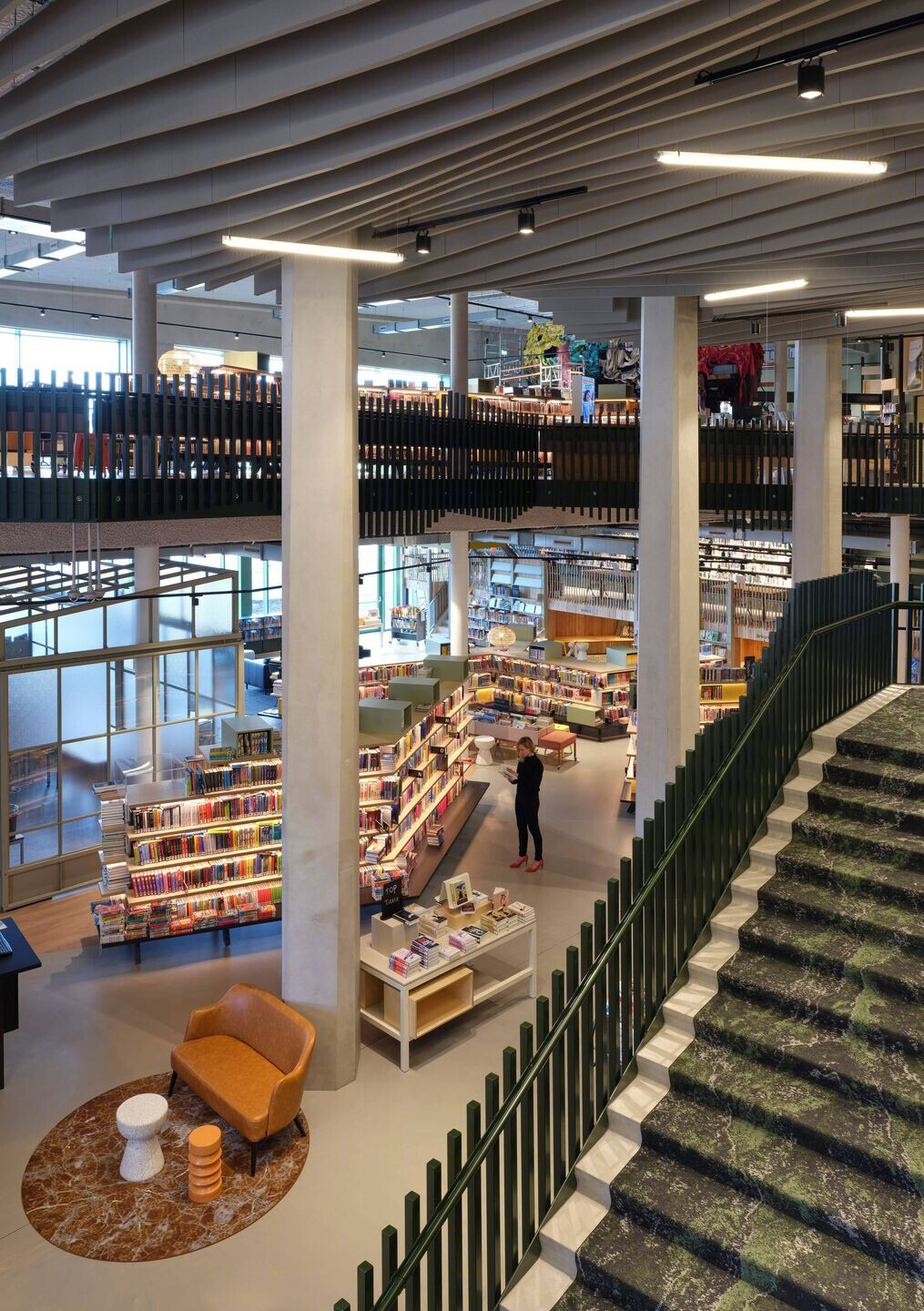 荷兰 Alphen 图书馆停车楼丨Common Affairs-23