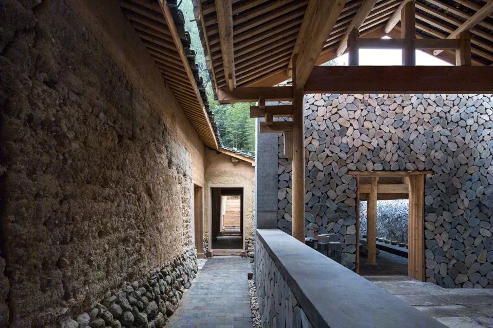 村民和游客共享的山茶油制作工坊-21