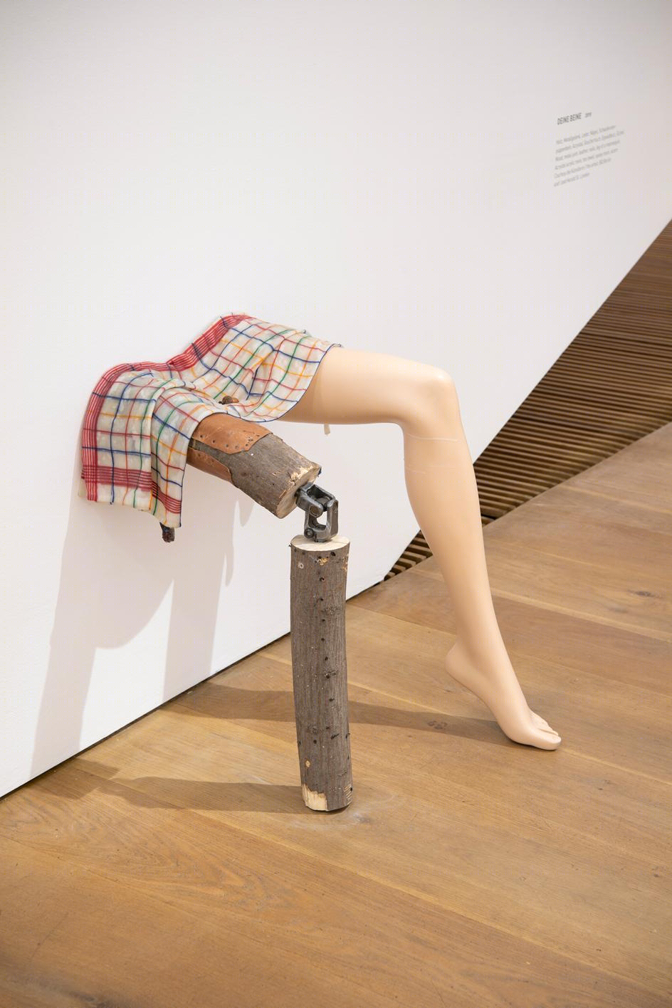 柏林 Kindl 艺术展 | Alexandra Bircken 的"Fair Game"-11