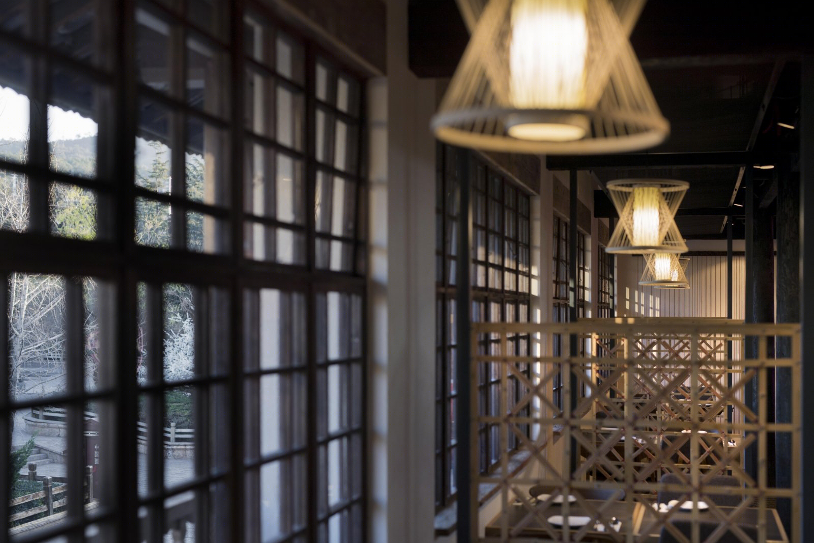 丽江古色古香的必胜客餐厅-14