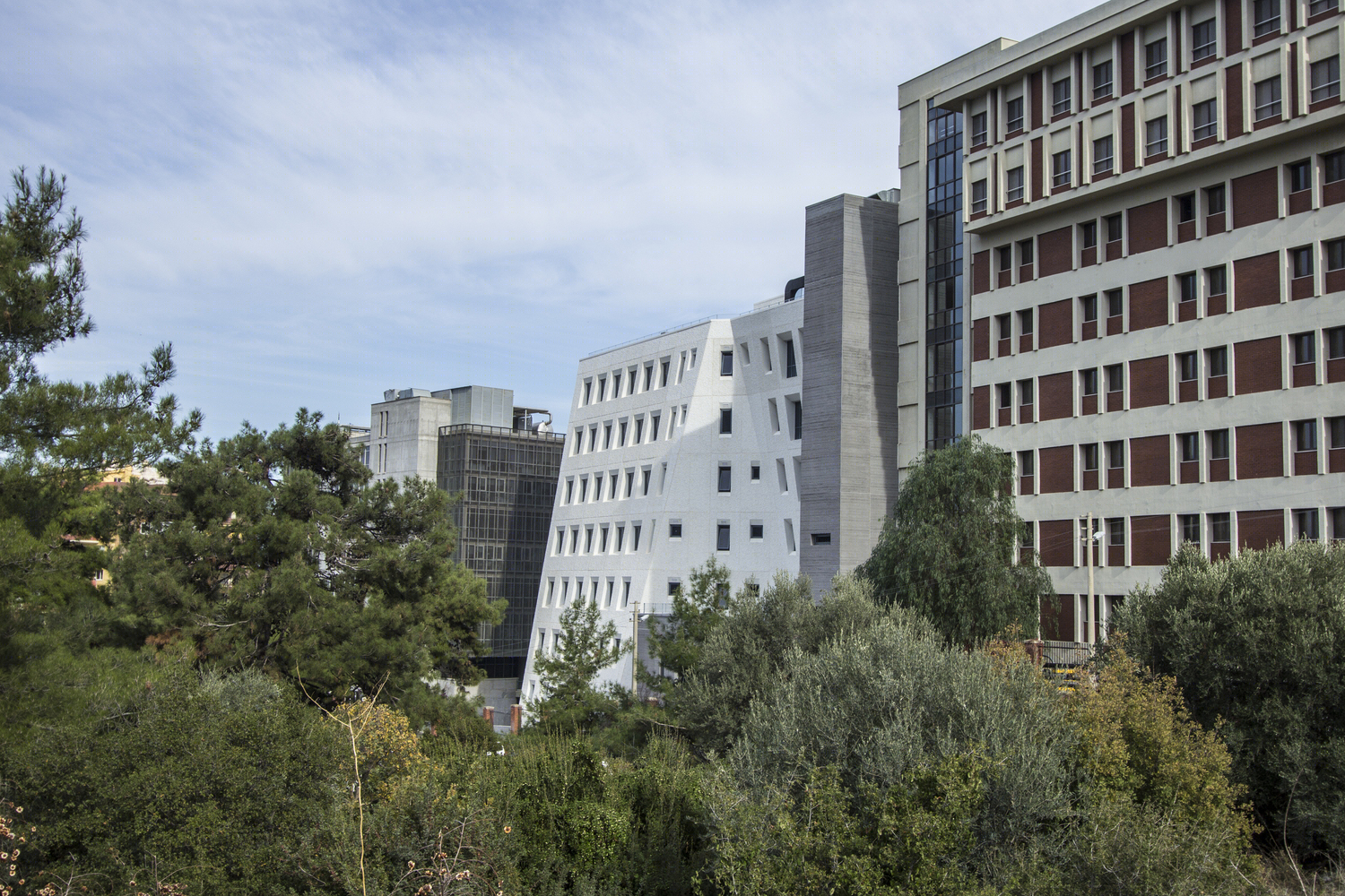 土耳其伊兹密尔经济大学外国语教学楼丨AUDB Architects-80