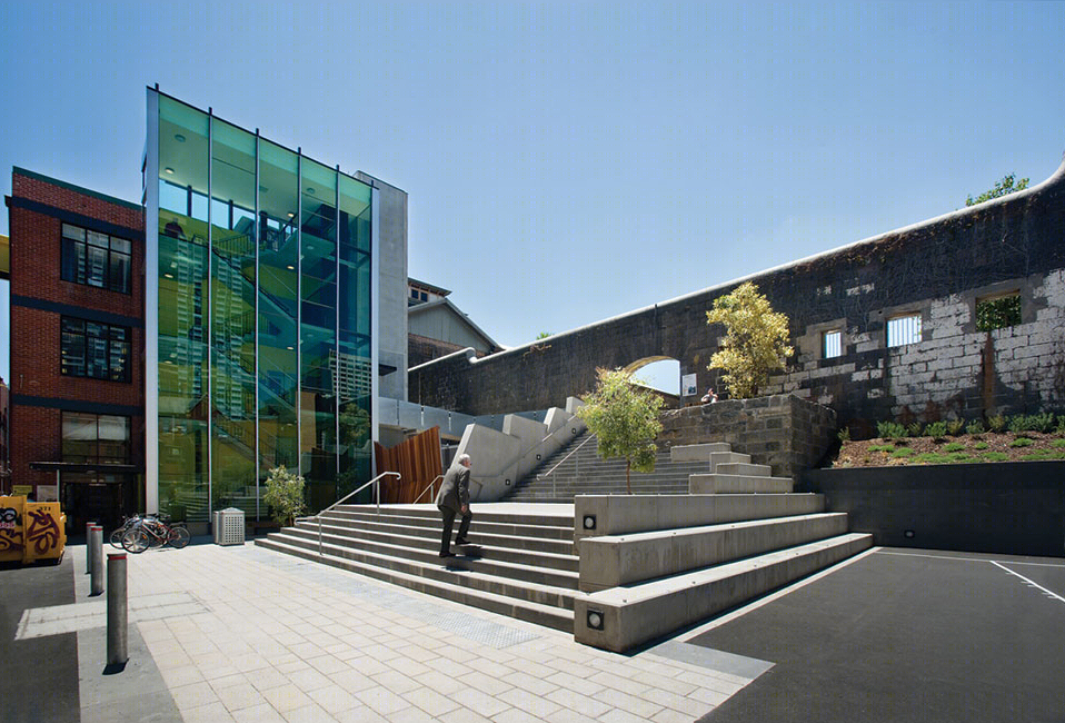 墨尔本皇家理工大学公共空间景观-21