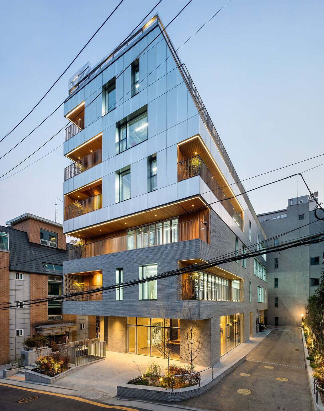 首尔“11 Terrace” · 打造与街道互动的办公空间-60