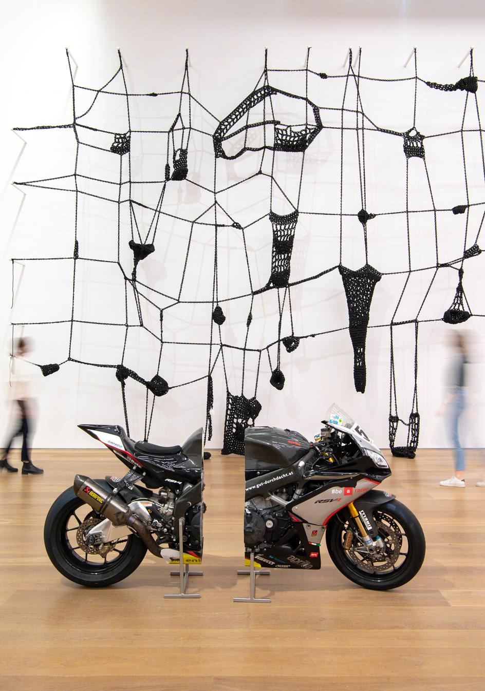 柏林 Kindl 艺术展 | Alexandra Bircken 的"Fair Game"-15