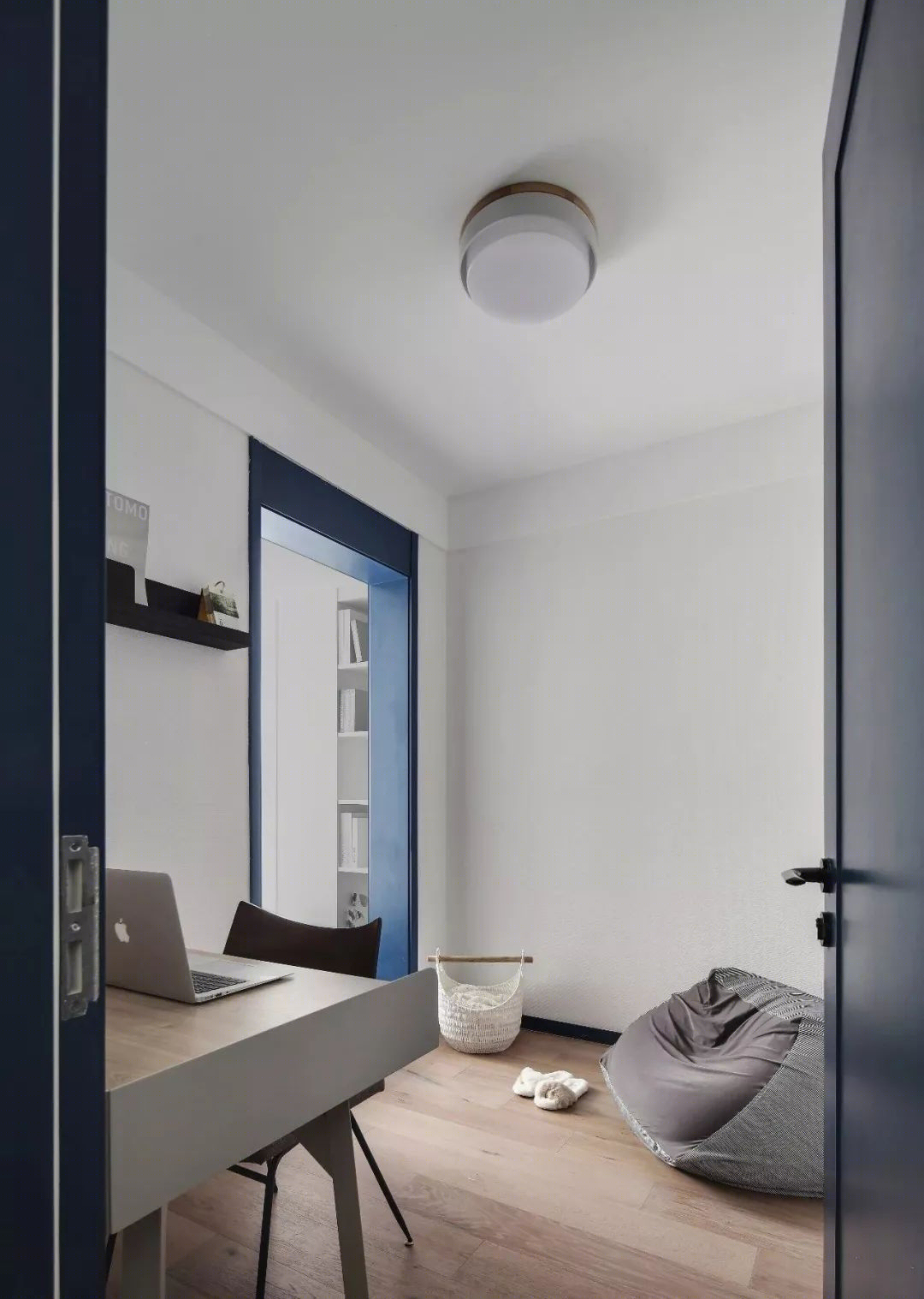 蓝白北欧小屋，小空间大利用-34