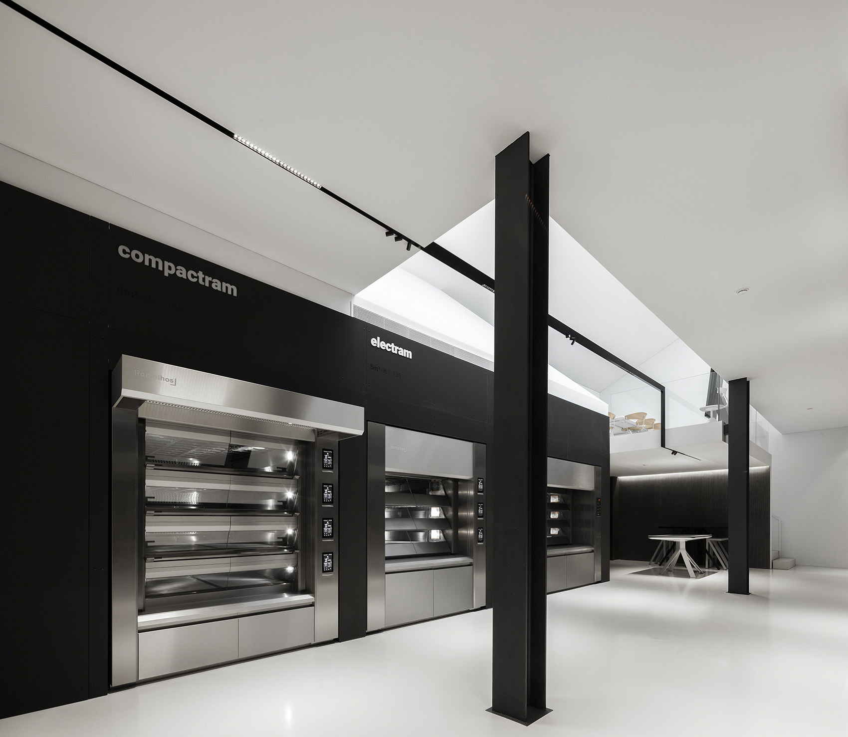 Ramalhos 办公空间改造丨葡萄牙丨Ivo Tavares Studio-32