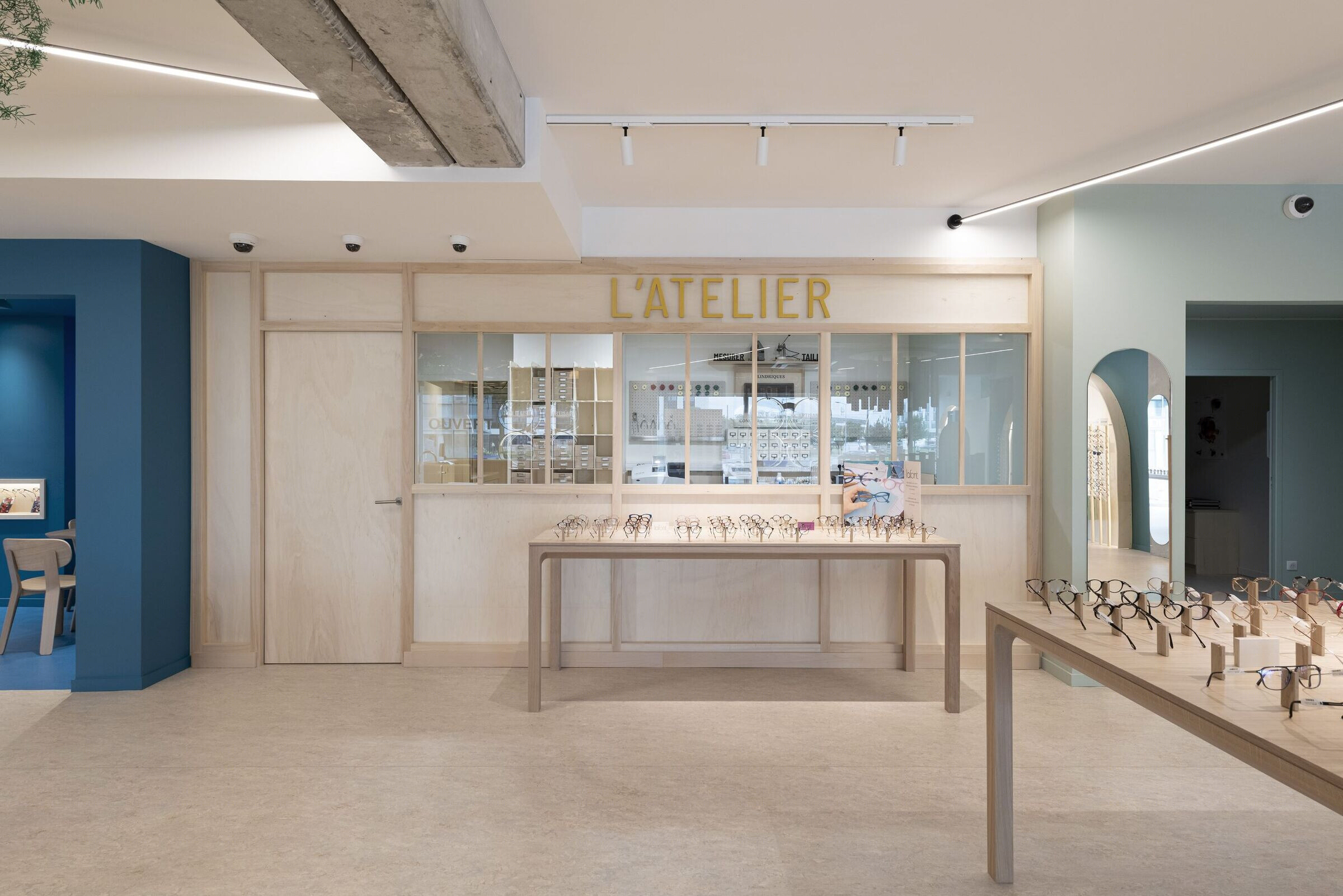 法国 Clin d'oeil Opticiens 儿童眼镜店丨Fred Laurès-5