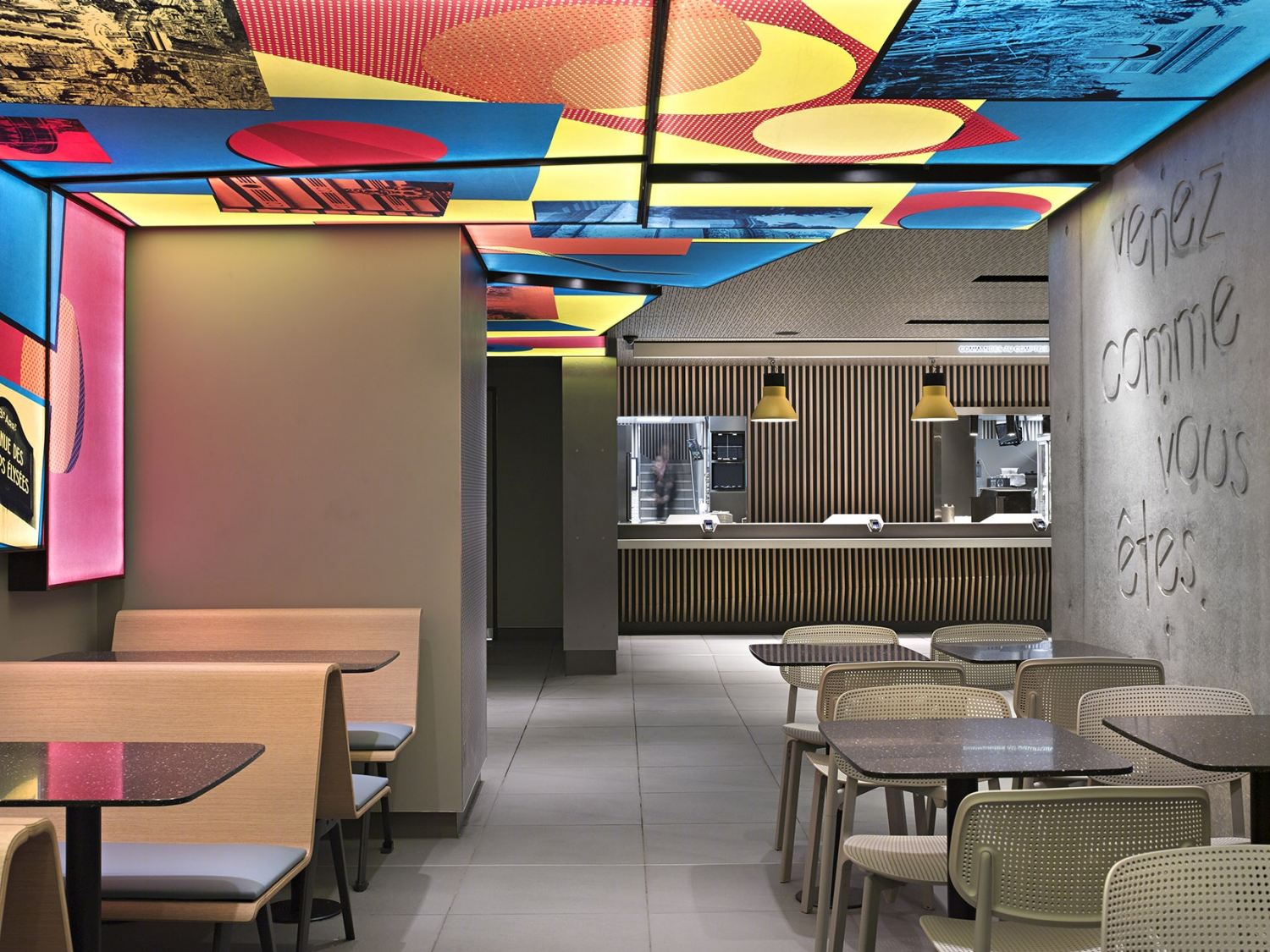 巴黎香榭丽舍麦当劳旗舰店，现代设计诠释餐饮空间-11