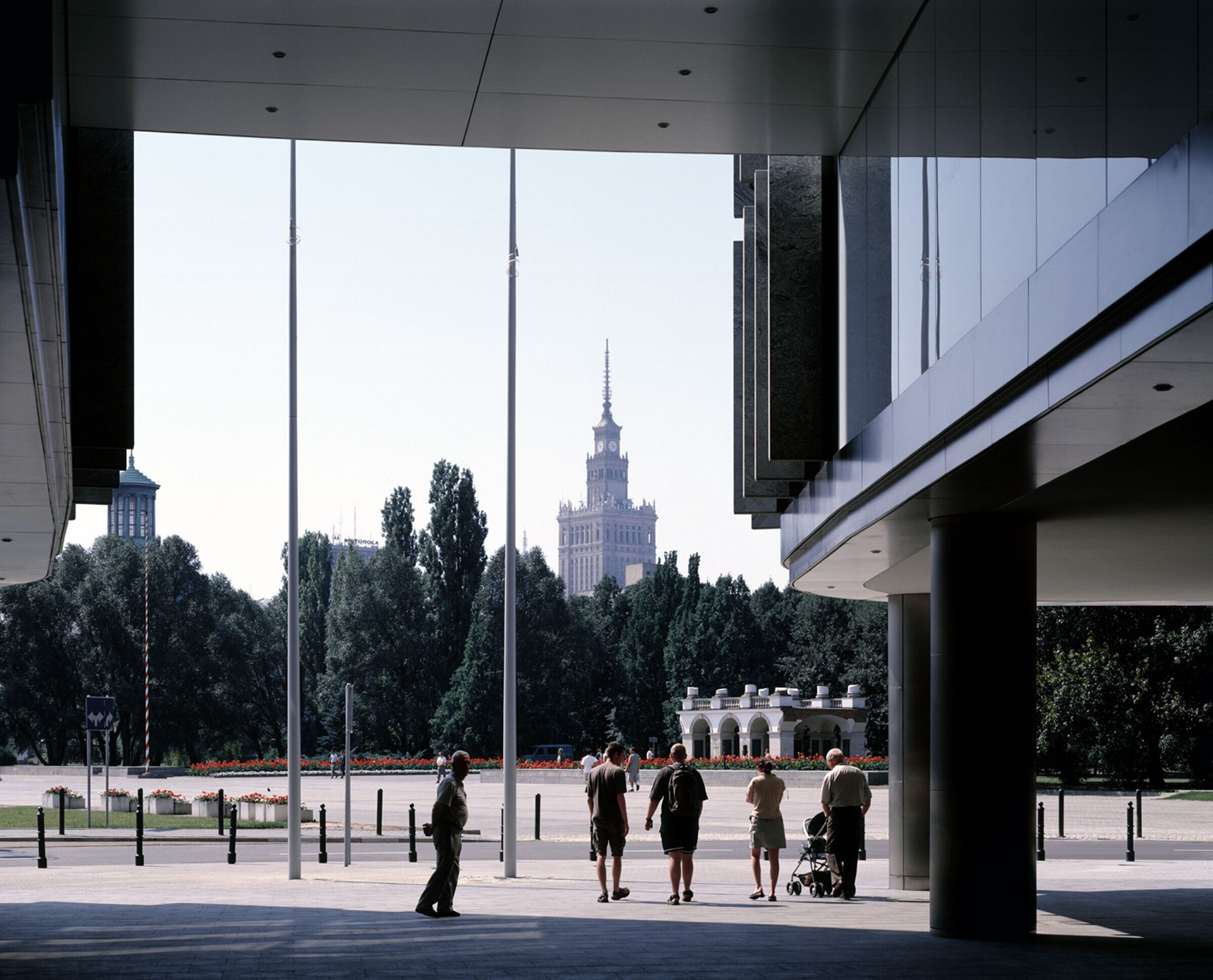华沙大都会办公建筑丨波兰华沙丨Foster + Partners,JEMS Architekci-16
