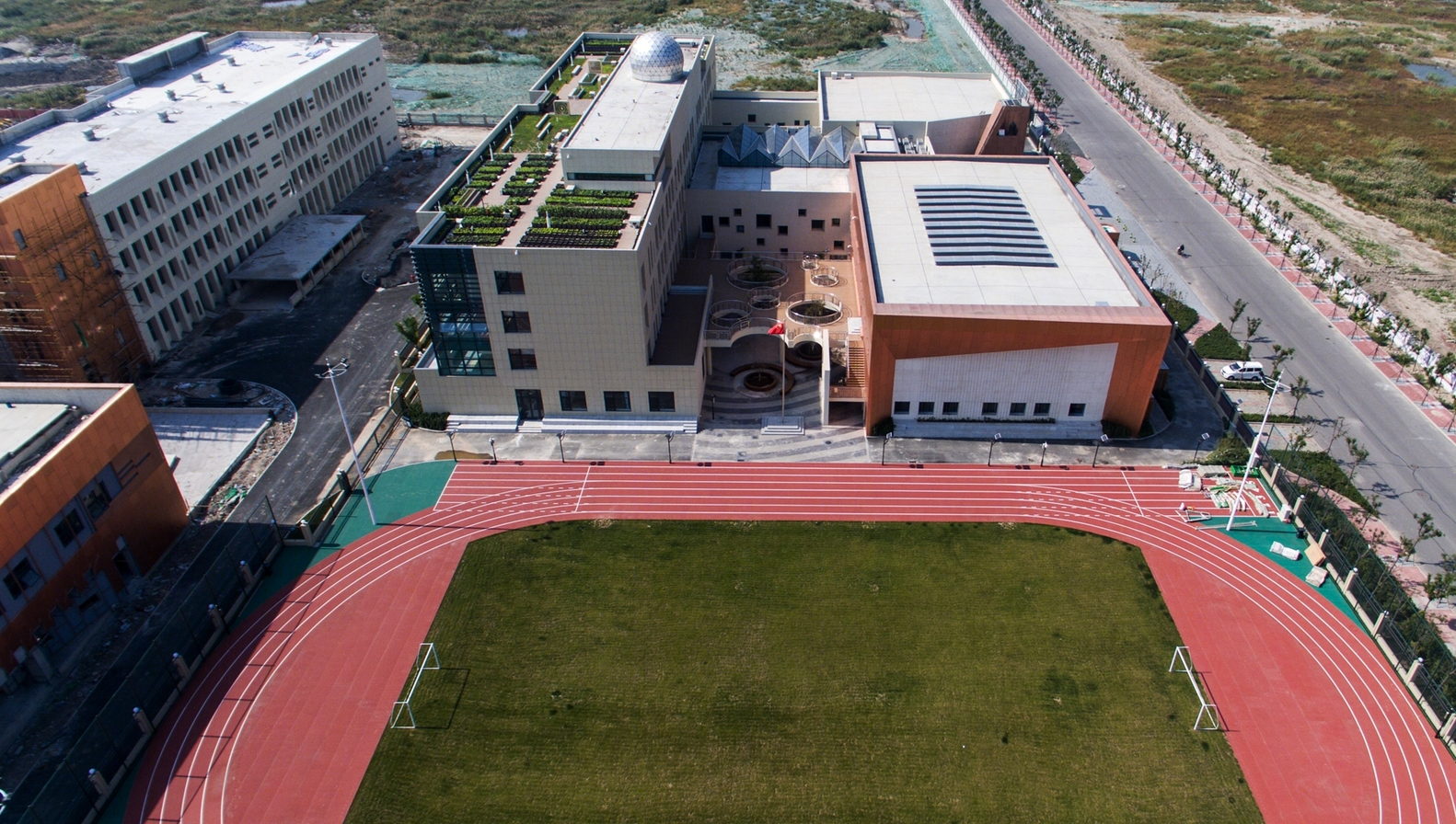 天津高新区第一学校-32