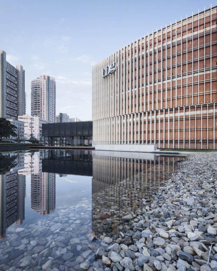 上海新凤城宾馆蜕变-12