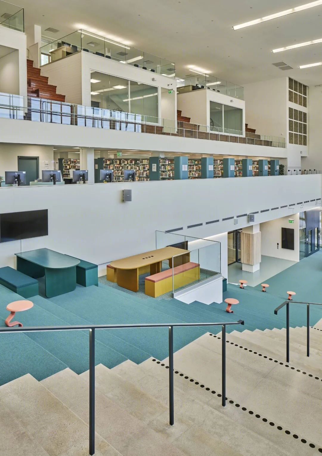Mälardalen 大学 Eskilstuna 新校园丨瑞典丨丹麦 3XN 建筑事务所(建筑设计),AIX 建筑事务所(室内设计)-38