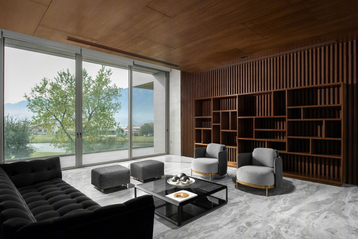 墨西哥 M+B Residence | 玻璃与线性设计的奢华独栋住宅-19