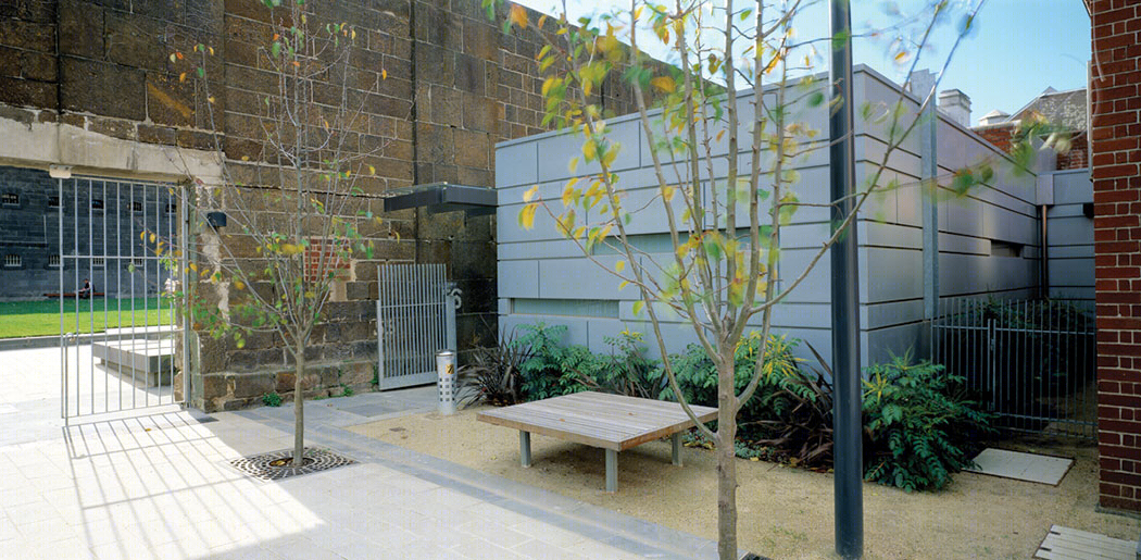 墨尔本皇家理工大学公共空间景观-23