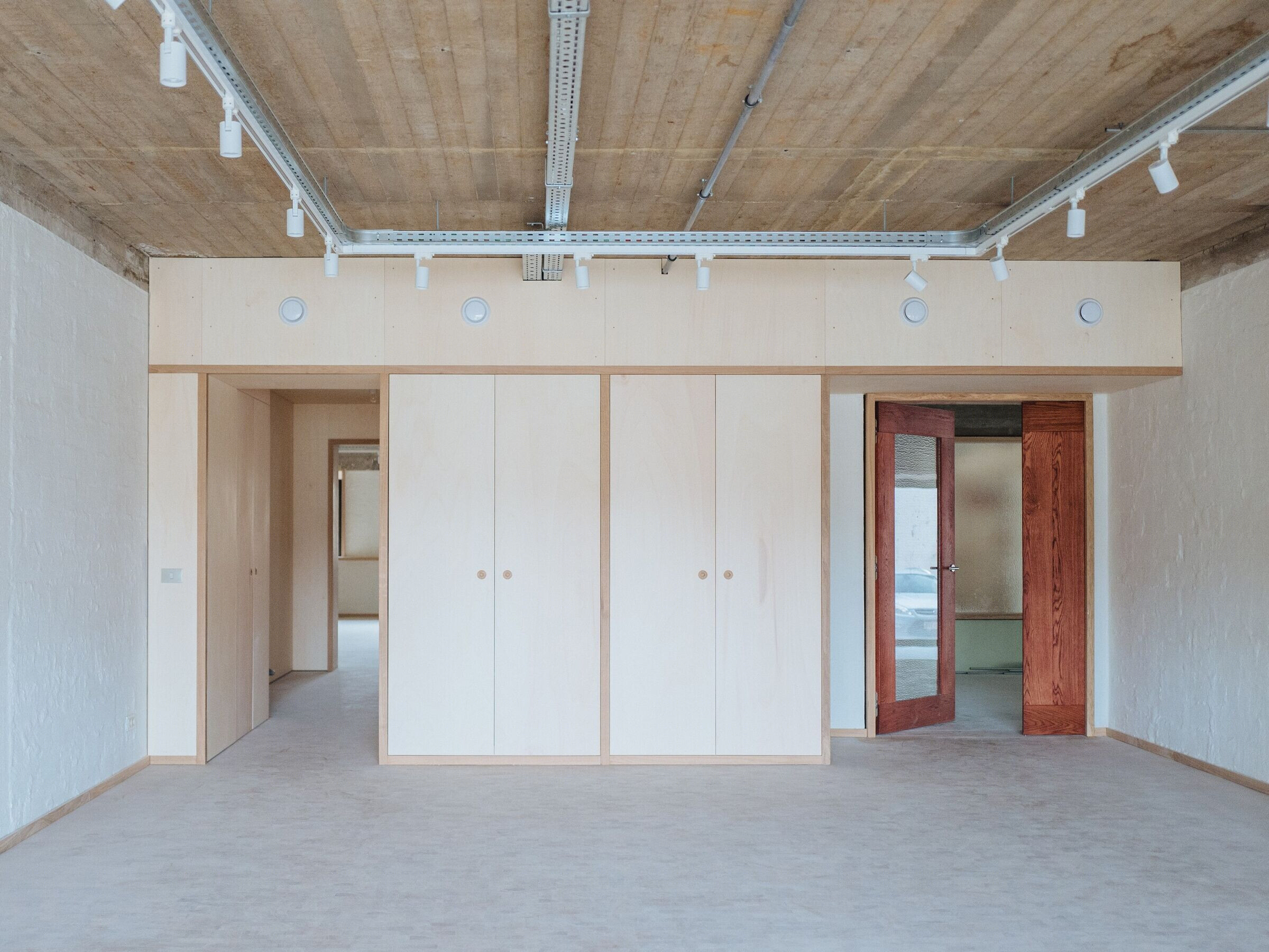 比利时协同办公与商店设计丨Studio Lauka-9