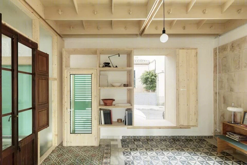 轻量化的 Plywood 住宅 | 胶合板搭建出的缤纷世界-32