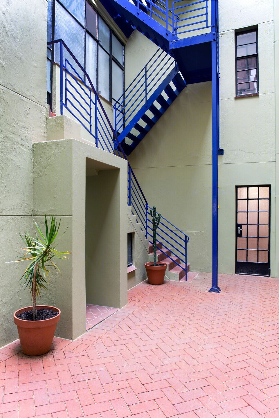 99 Juta 展览中心设计-38