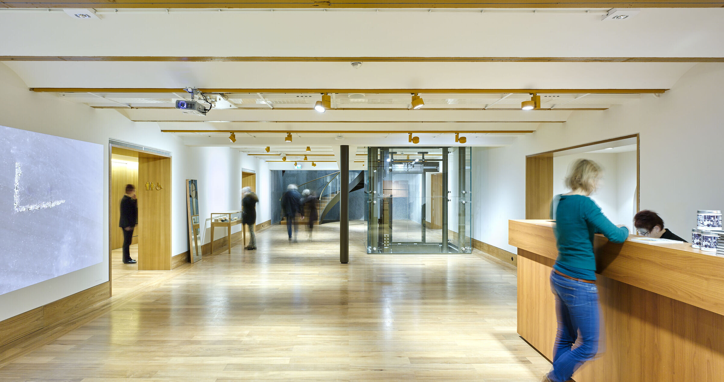 阿姆斯特丹百年交易所翻新，现代与传统完美融合-20