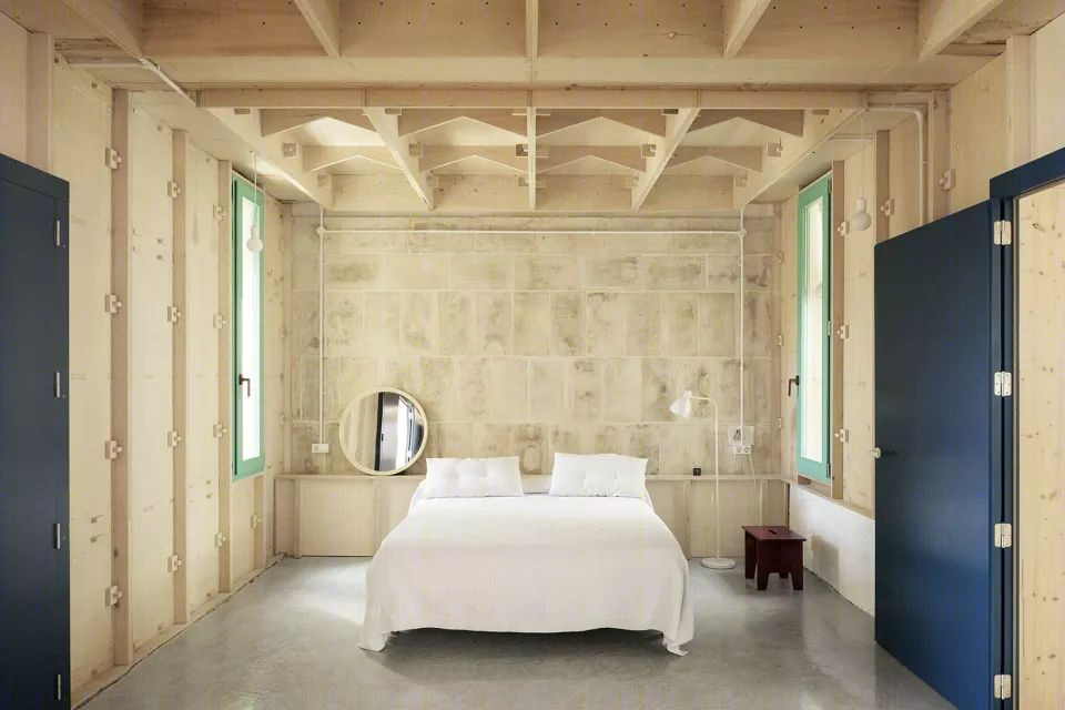轻量化的 Plywood 住宅 | 胶合板搭建出的缤纷世界-42