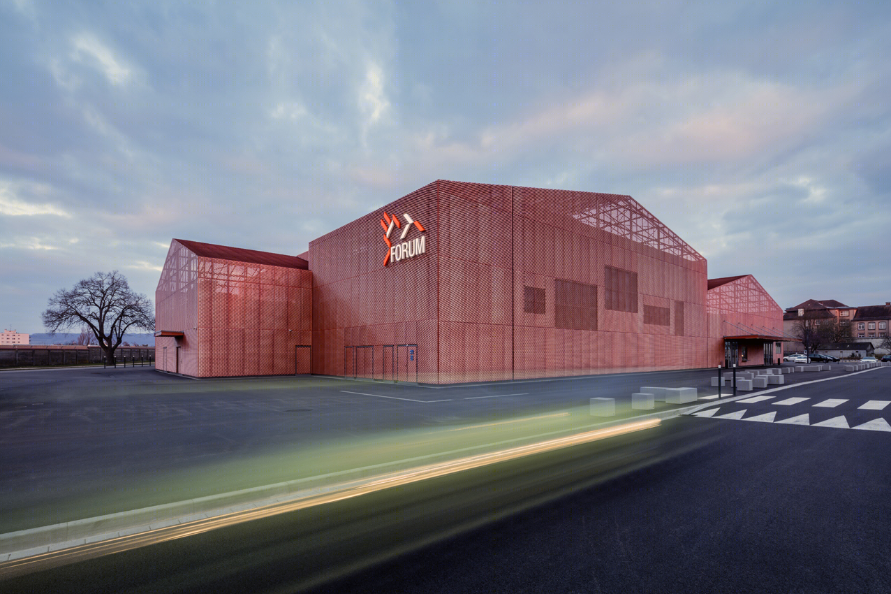 法国圣路易斯文体活动中心(Saint Louis sports center)-48