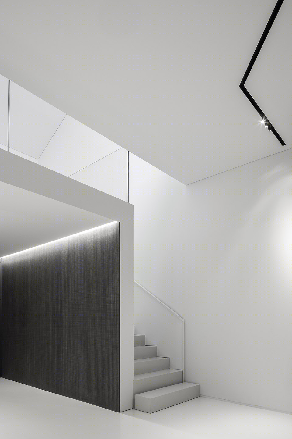 Ramalhos 办公空间改造丨葡萄牙丨Ivo Tavares Studio-36