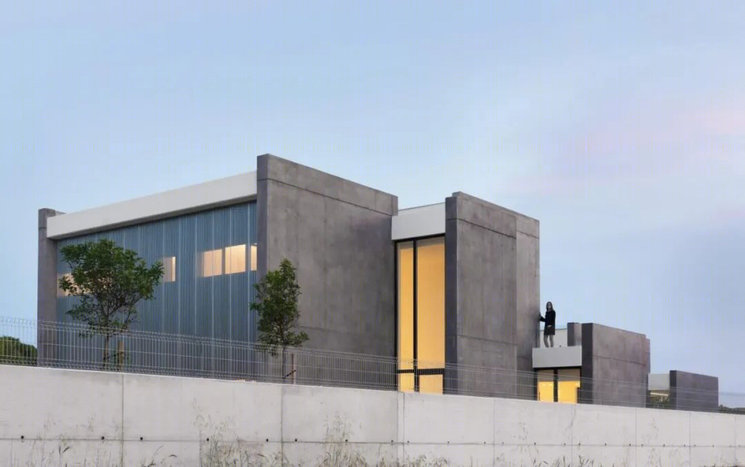 Ruben Muedra Estudio de Arquitectura 打造西班牙 700 平极简别墅-10