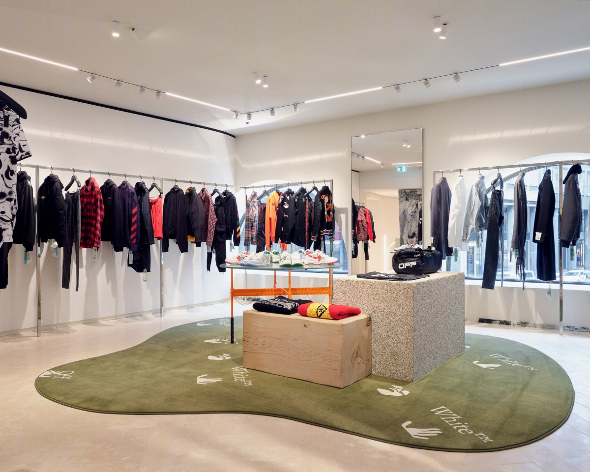 Off·White 米兰旗舰店-11