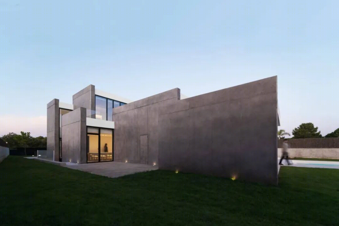 Ruben Muedra Estudio de Arquitectura 打造西班牙 700 平极简别墅-12