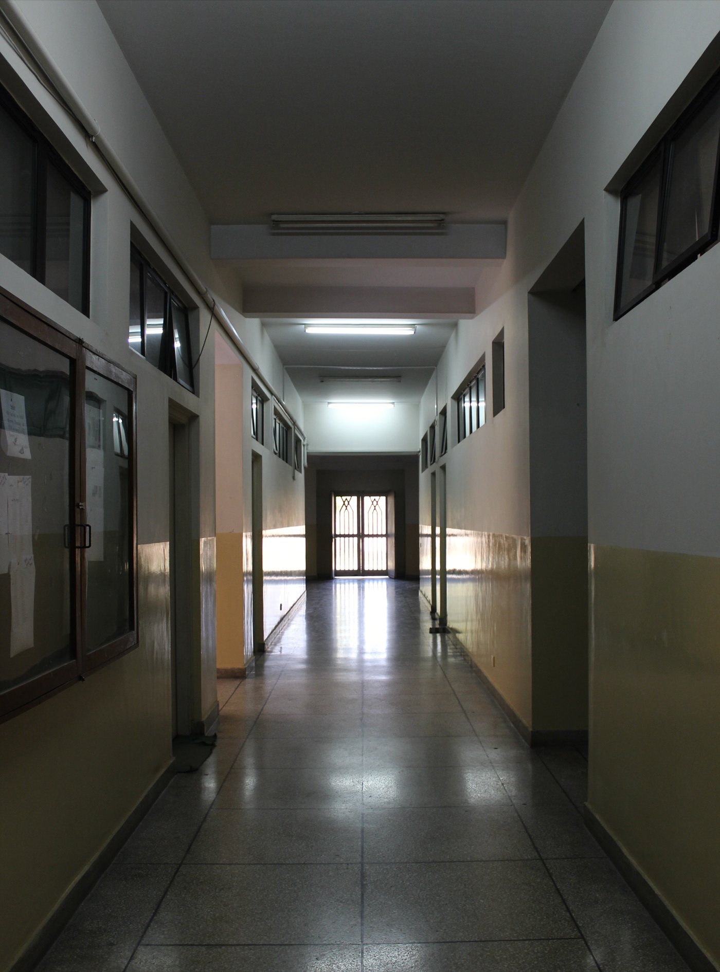 伊斯兰堡国际伊斯兰大学走廊-8