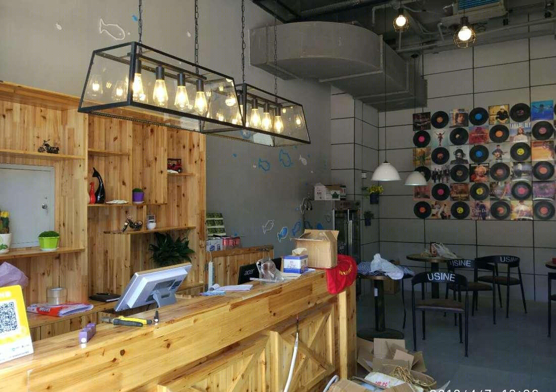 
闲鱼烤鱼店 -0