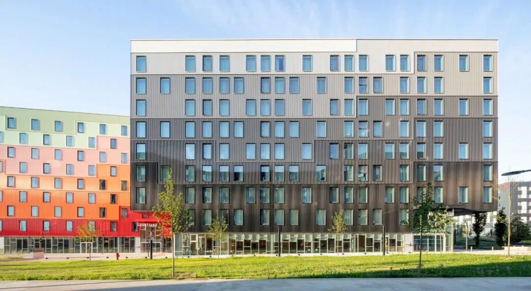 法国彩色立面酒店丨Manuelle Gautrand Architecture-10