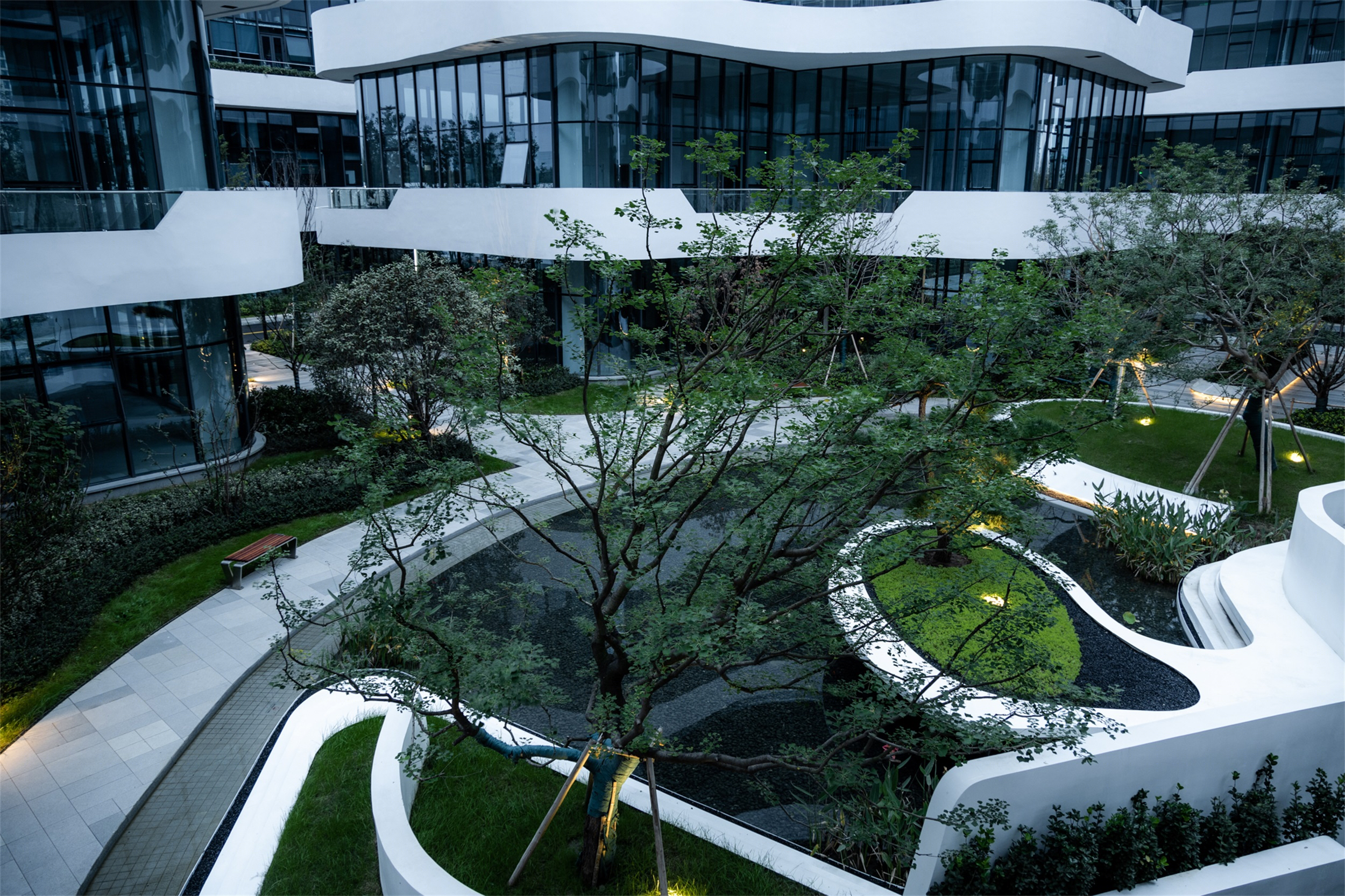 MAX 科技园(苏州·吴江)丨中国苏州丨北京方境景观建筑设计有限公司-35