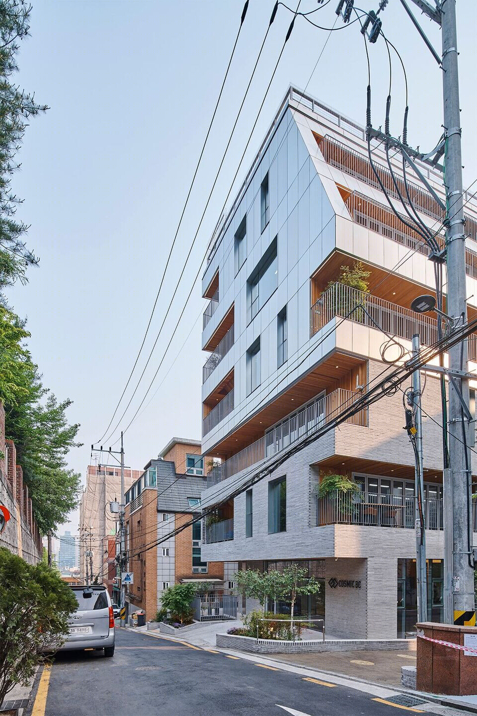 首尔“11 Terrace” · 打造与街道互动的办公空间-69