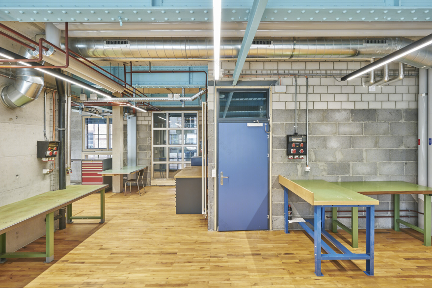 瑞士 K118 Kopfbau Halle 118 商业建筑丨haubüro in situ-12