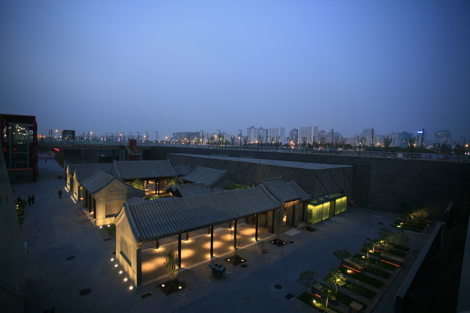 北京奥林匹克下沉花园 · “瓦院”传统与现代的完美融合-25