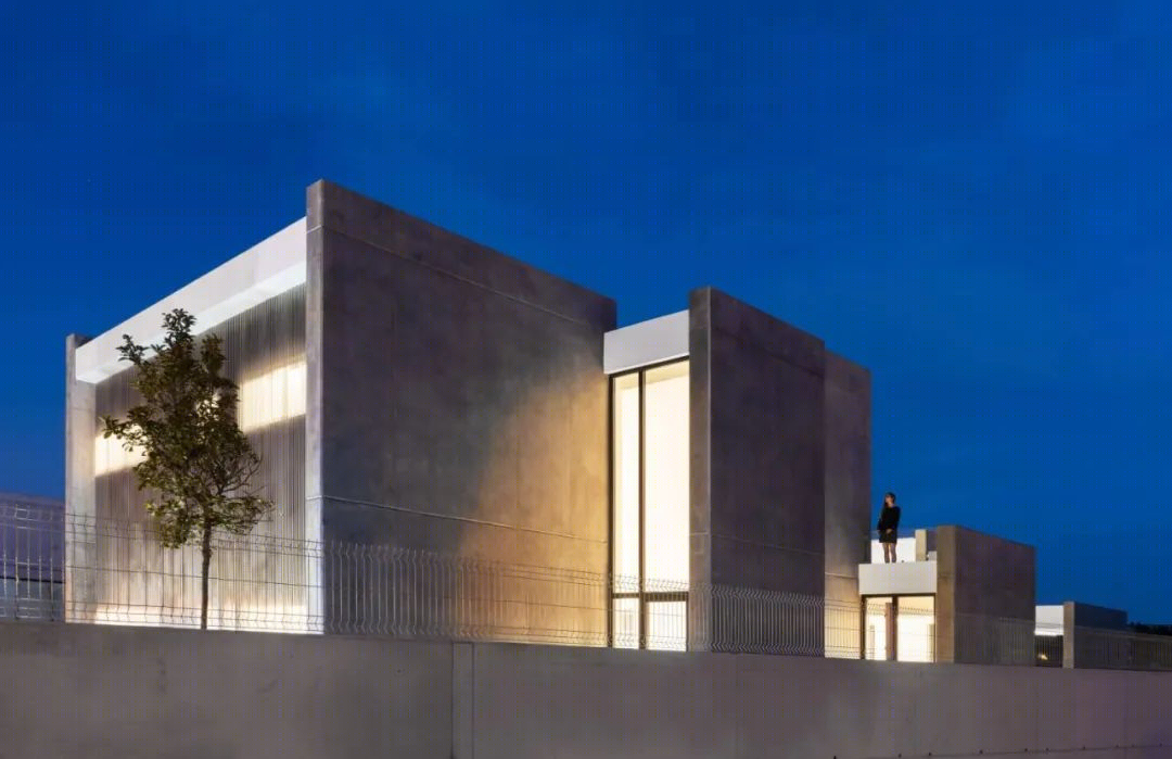 Ruben Muedra Estudio de Arquitectura 打造西班牙 700 平极简别墅-16