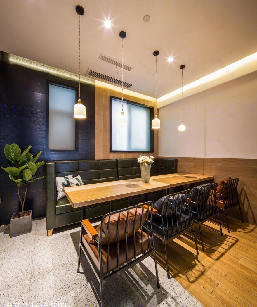 《每天》美式休闲餐厅 | 复古融合现代,打造轻松休闲用餐环境-41