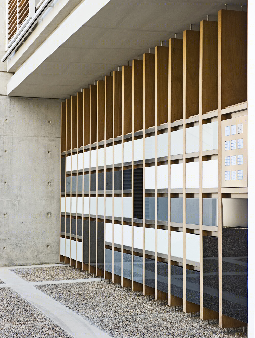 利马索尔公寓建筑 Residence 51-13