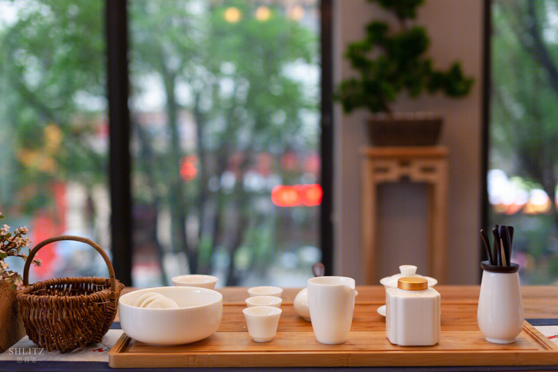 宁静致远，传统与现代共生的中式空间设计-16
