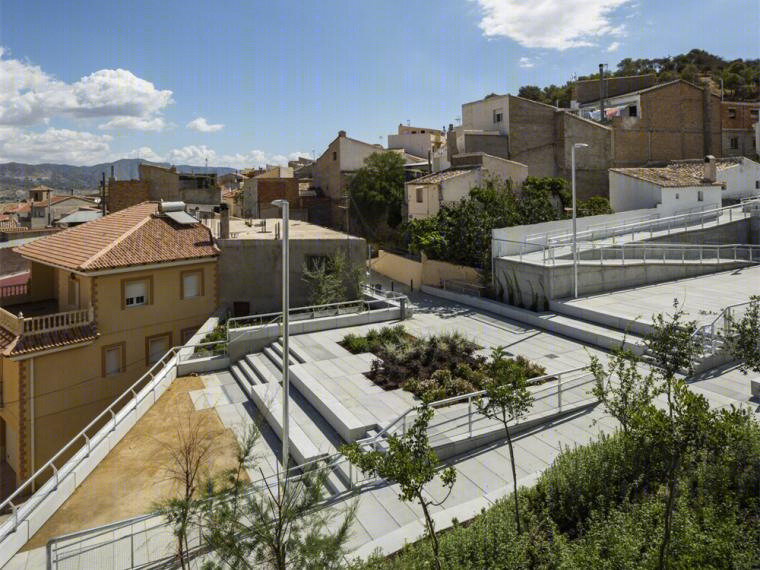 迷宫般西班牙 Tijola 地区重建项目,传统与现代的和谐交融-7