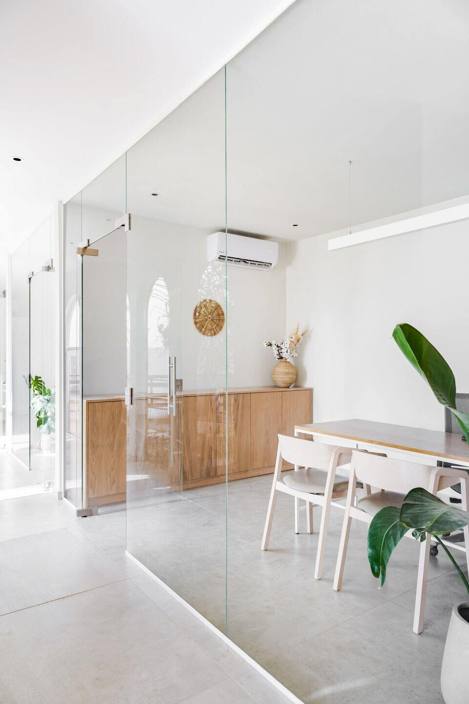More yam office · 古典与现代交融的海畔工作室丨以色列特拉维夫丨ON STUDIO Wishbone Studio-6