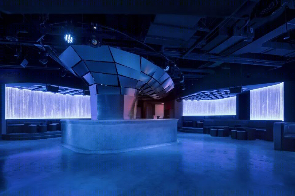 上海 Potent 俱乐部丨中国上海丨上海问和答建筑设计咨询有限公司-6