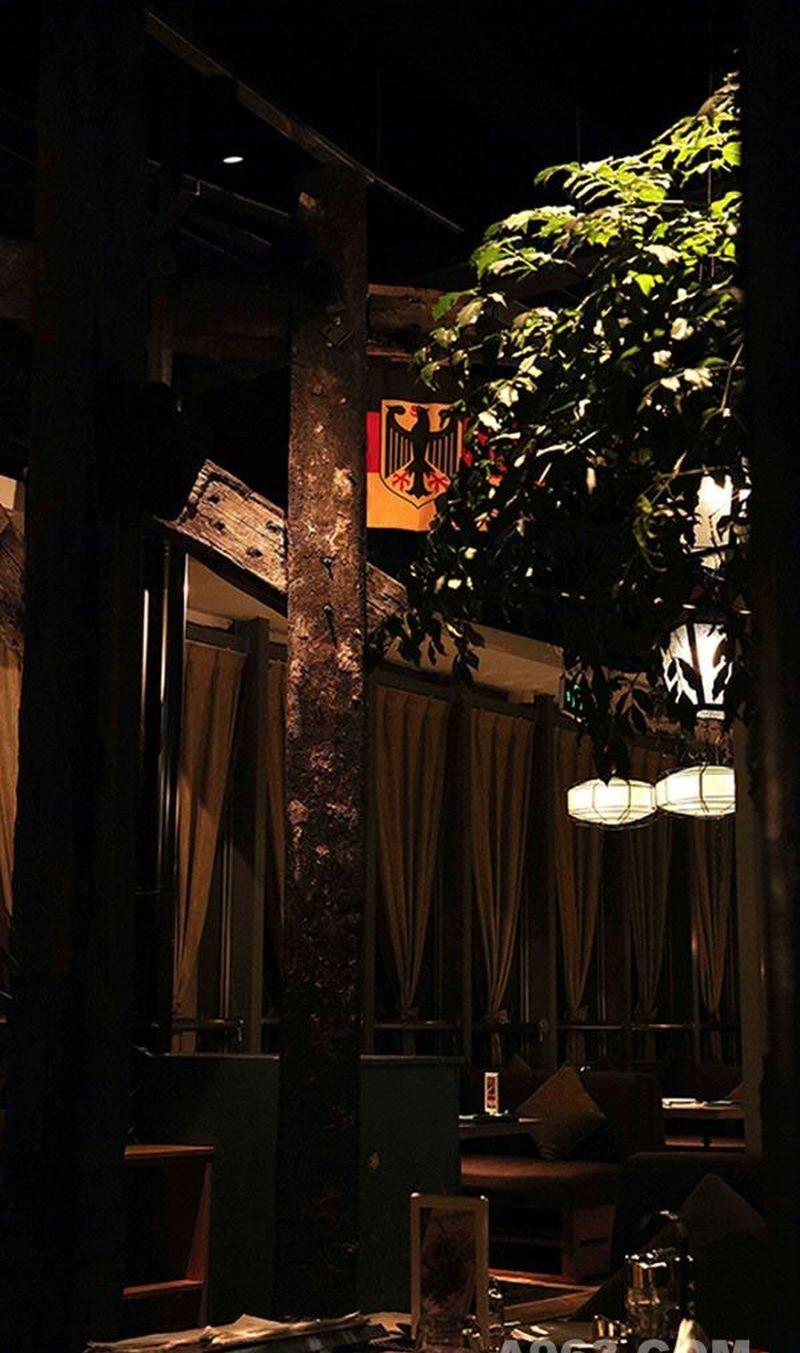 德斯堡啤酒餐吧-17